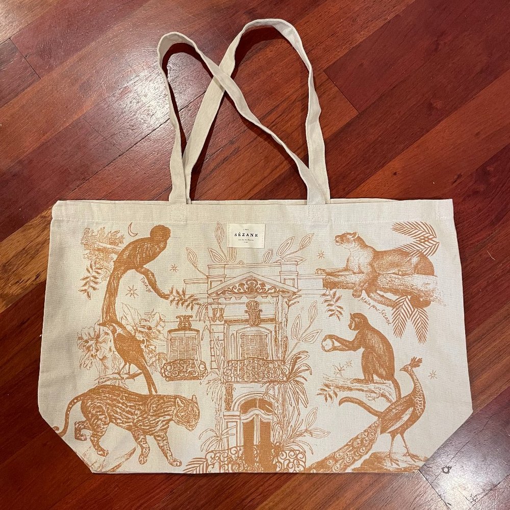 NWOT Sézane Tote in Gold Jungle Print